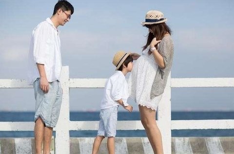 代生宝宝不会吐痰怎么办？—— 家长指南